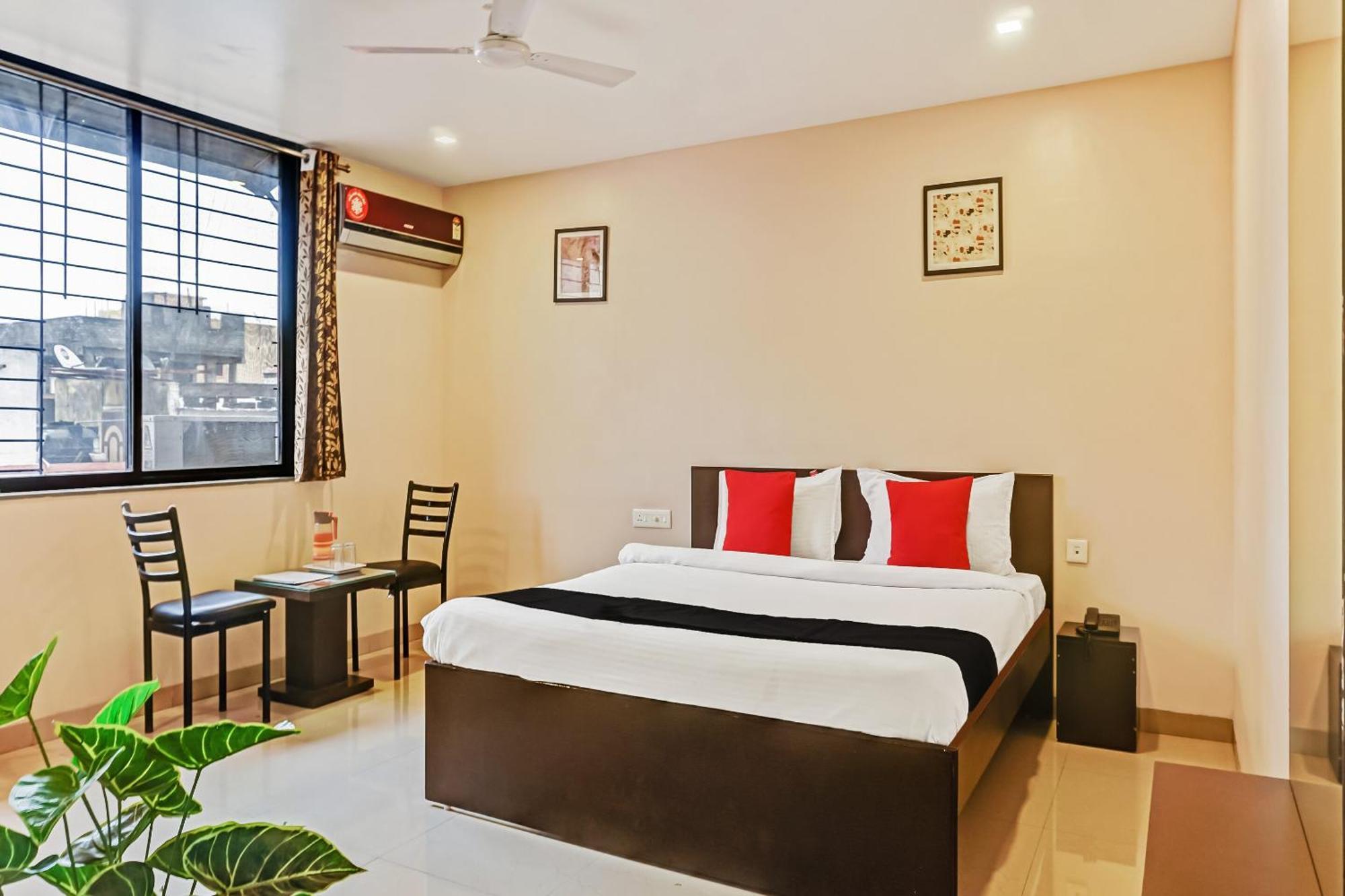 Hotel O Log Inn Plaza Near Eon It Park Pune Luaran gambar